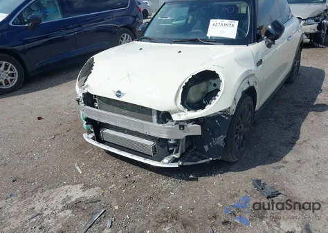 2021 Mini Hardtop Cooper z USA, uszkodzony, nr VIN WMWXR3C06M2P11050